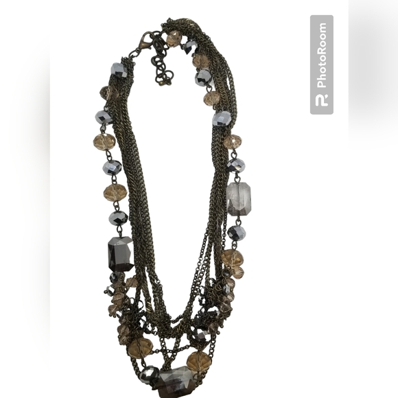 ANTIQUED BRASS LAYERED CHAIN NECKLACE WITH FACETED CHAMPAGNE GLASS BEADS - Picture 3 of 4